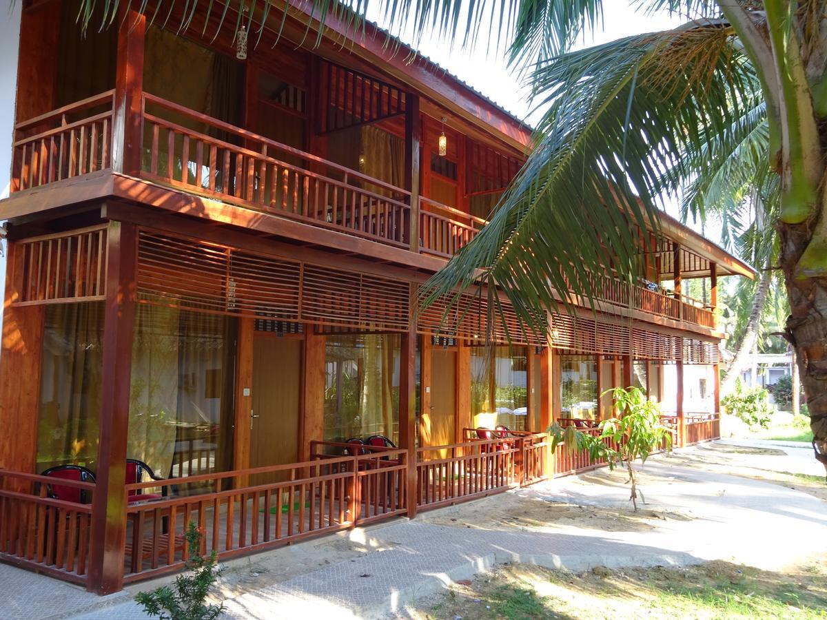 Pearl Park Beach Resort Lakshmanpur Exteriör bild