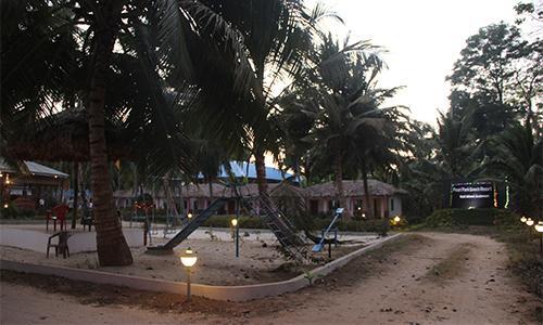 Pearl Park Beach Resort Lakshmanpur Exteriör bild